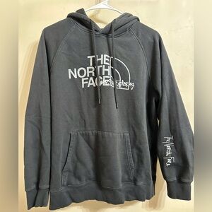 The North Face - Black Hoodie